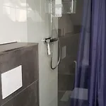 Koeln Und Apartment Erftstadt