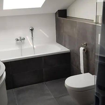 Koeln Und * Эрфтштадт